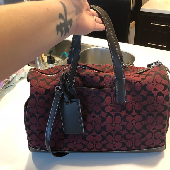 Authentic Coach Duffle Bag - Picture 2 of 5